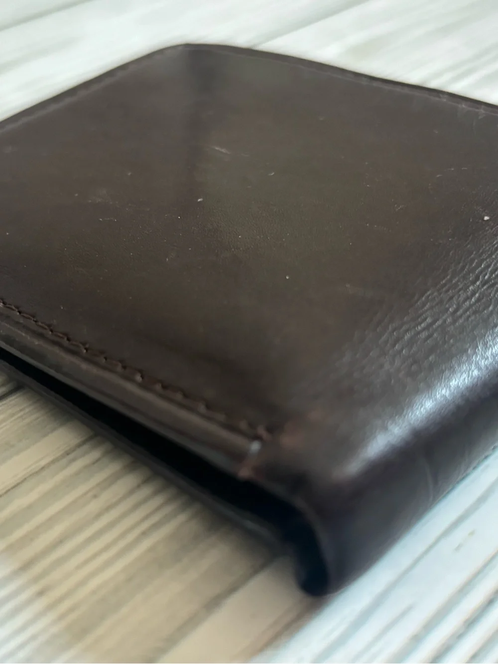 Men’s Yves Saint Laurent Dark Brown Vintage Leather Bifold Wallet